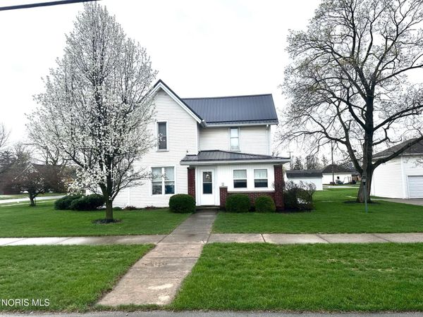 114 E Oak Street , Payne, OH 45880