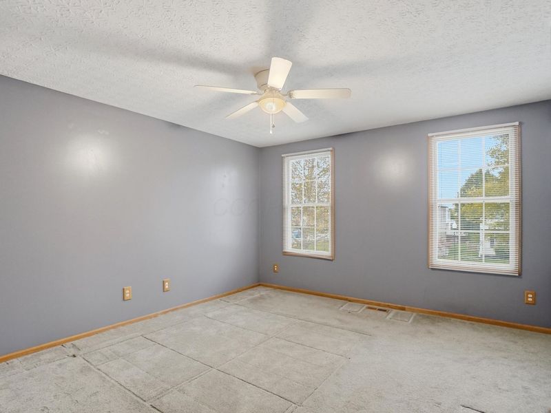 376 Galloway Ridge Drive, Galloway, OH 43119 Photo 20