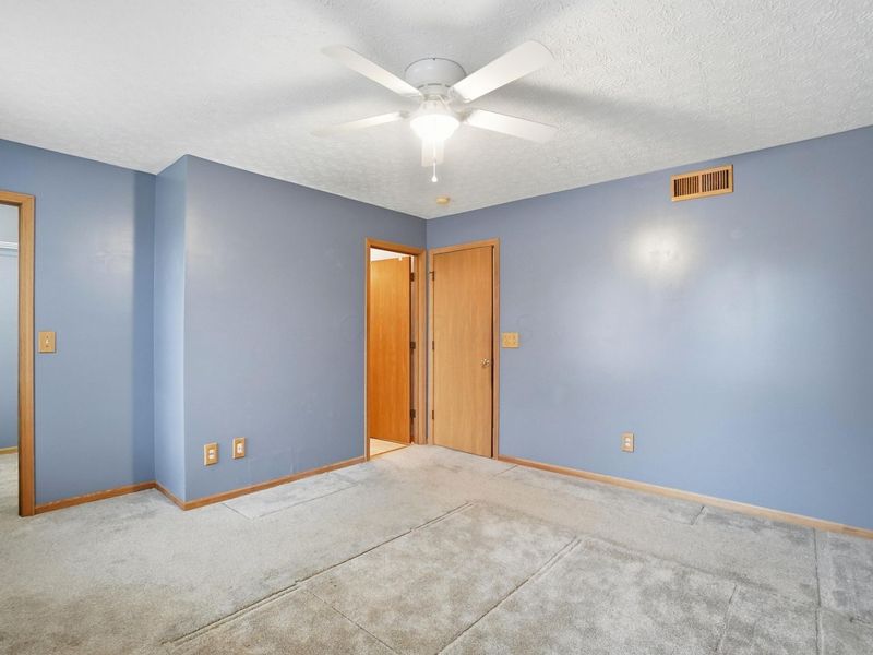 376 Galloway Ridge Drive, Galloway, OH 43119 Photo 22