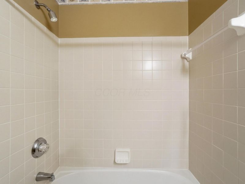 376 Galloway Ridge Drive, Galloway, OH 43119 Photo 35