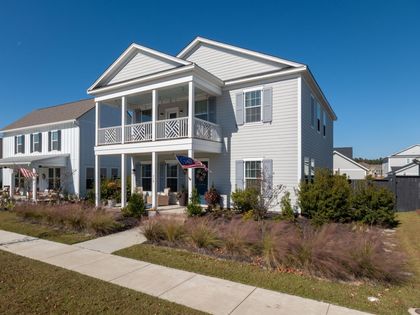 716 Blueway Avenue Summerville, SC 29486