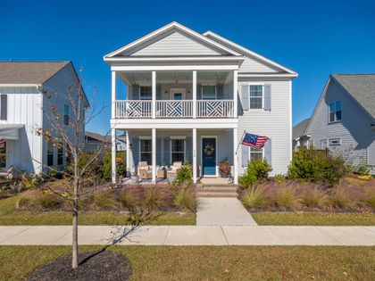 716 Blueway Avenue Summerville, SC 29486