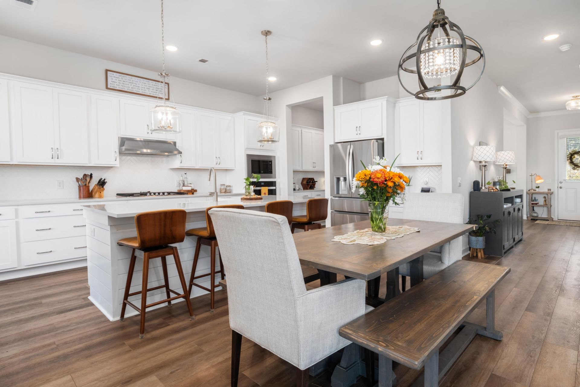 716 Blueway Avenue Photo 13