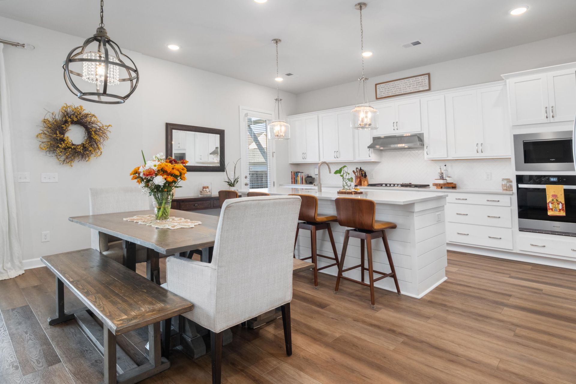 716 Blueway Avenue Photo 14