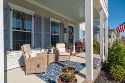 716 Blueway Avenue photo 4