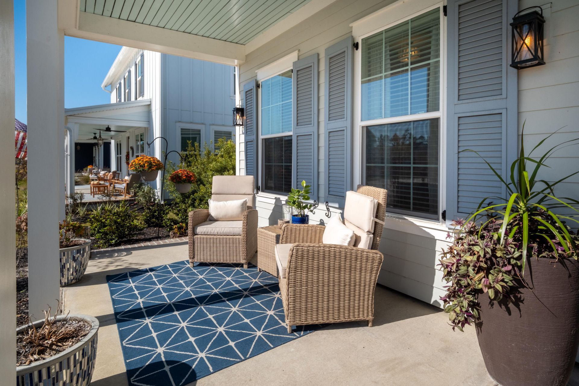 716 Blueway Avenue Photo 5