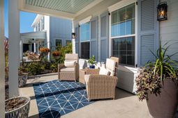 716 Blueway Avenue photo 4