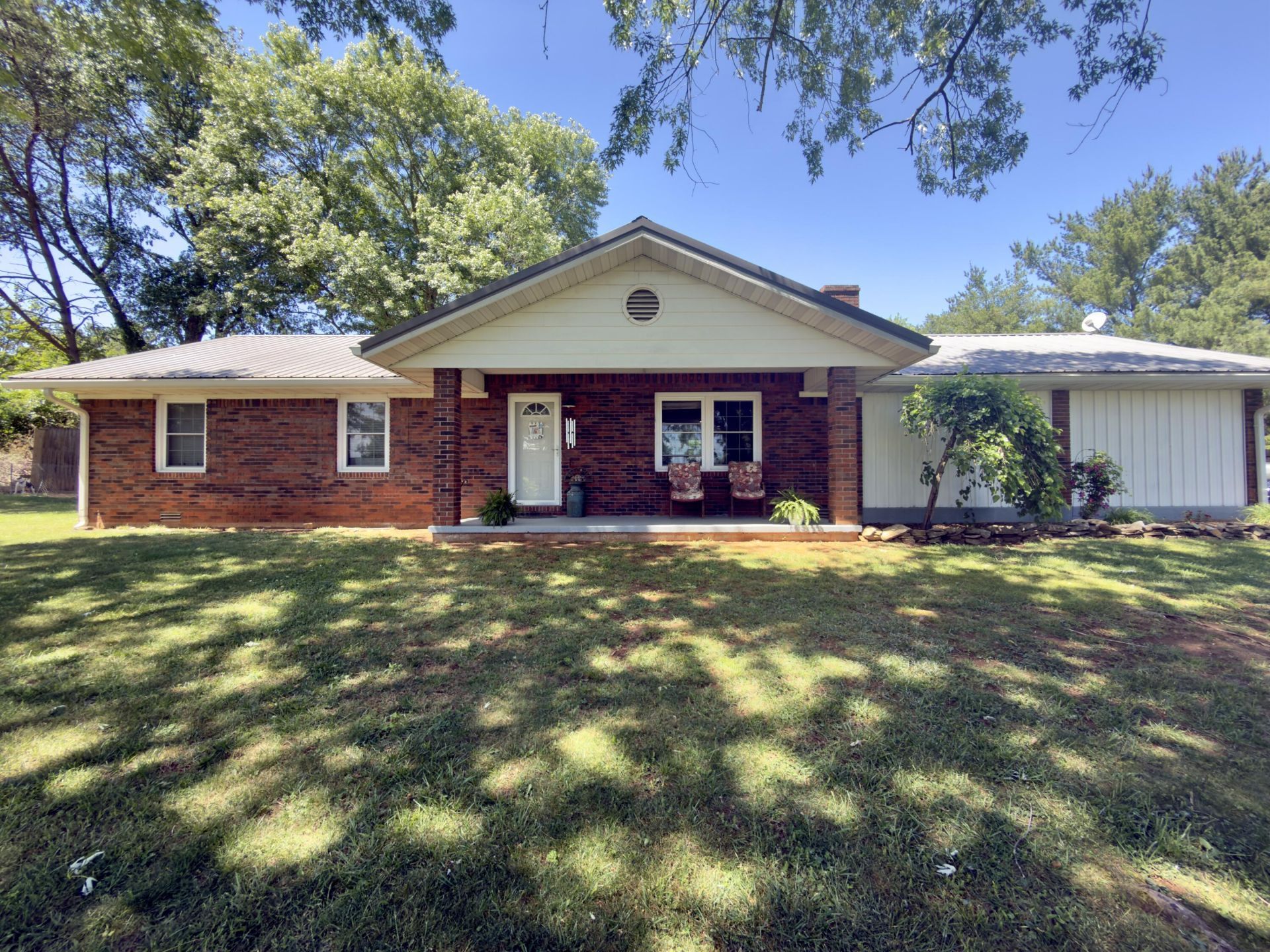 202 Willa Drive, Monticello, KY 42633 Main Photo
