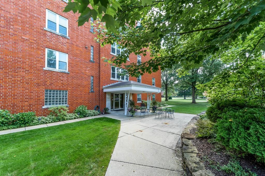 545 Stewart Ln Unit 102, Mansfield, OH 44907 Main Photo