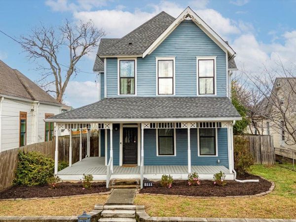 2111 Kirby Avenue, Chattanooga, TN 37404