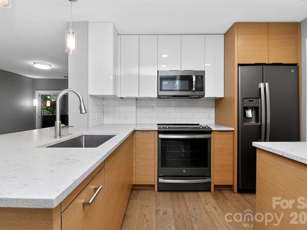 603 Queens Road, Unit B, Charlotte, NC 28207