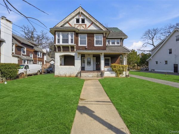 1046 Dickens Street , Far Rockaway, NY 11691