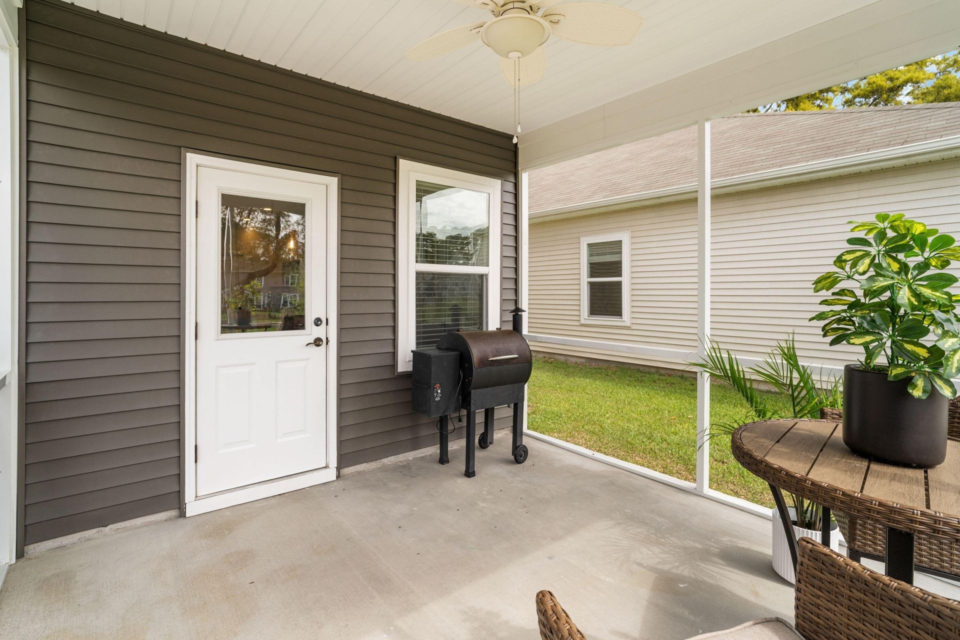 2016 Lanneau Lane Photo 36