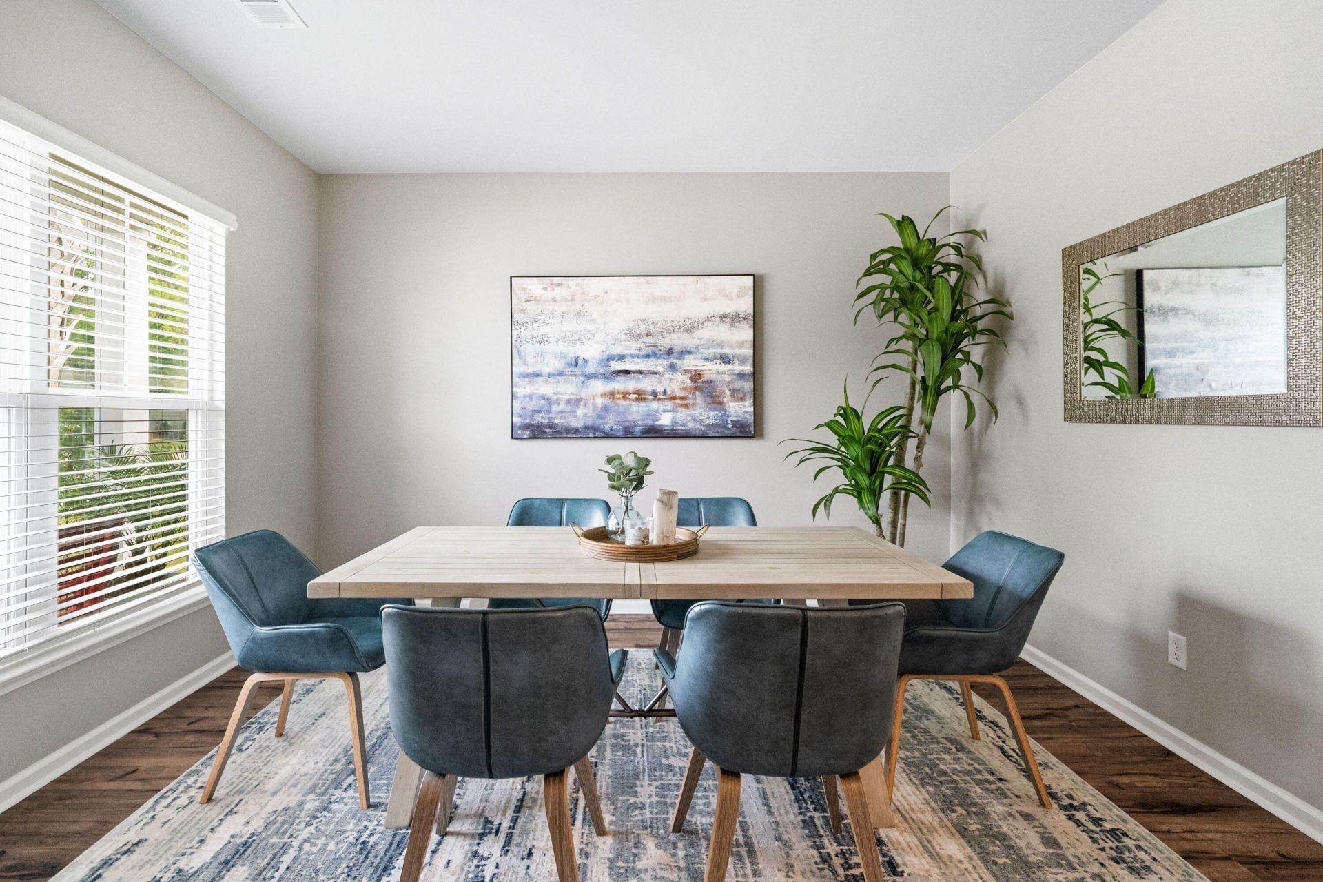 2016 Lanneau Lane Photo 8