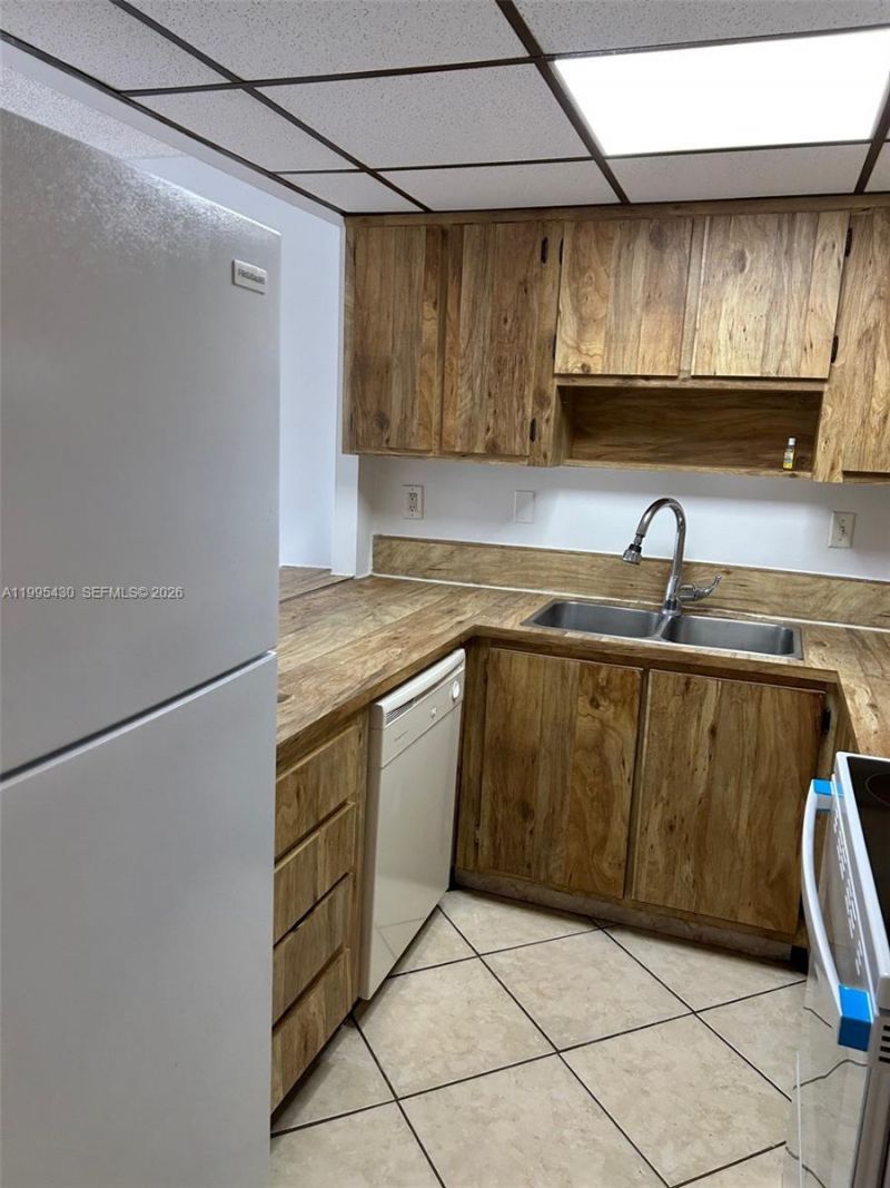 9301 SW 92nd Ave , Unit 308C, Miami, FL 33176 Photo