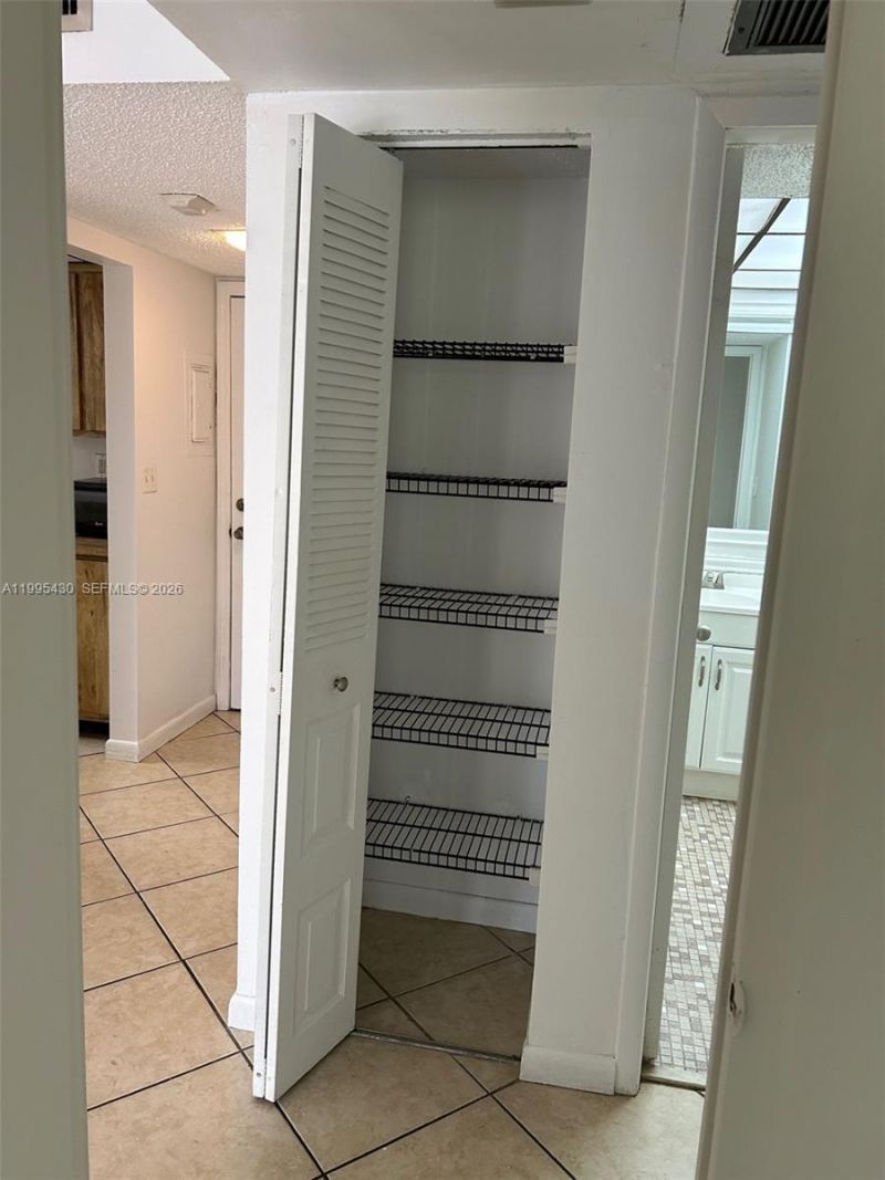 9301 SW 92nd Ave , Unit 308C, Miami, FL 33176 Photo