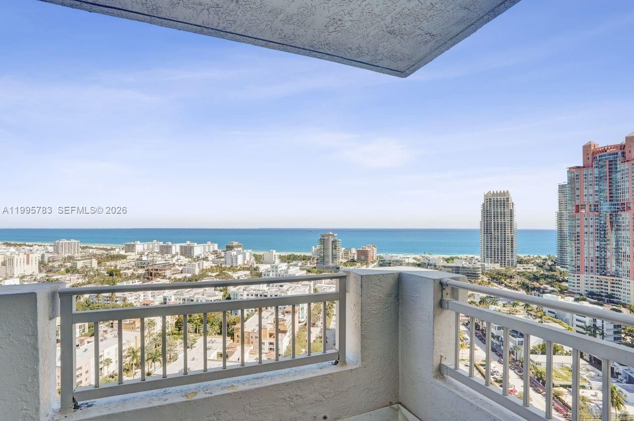 90 Alton Rd, Unit 2701, Miami Beach, FL 33139 Photo
