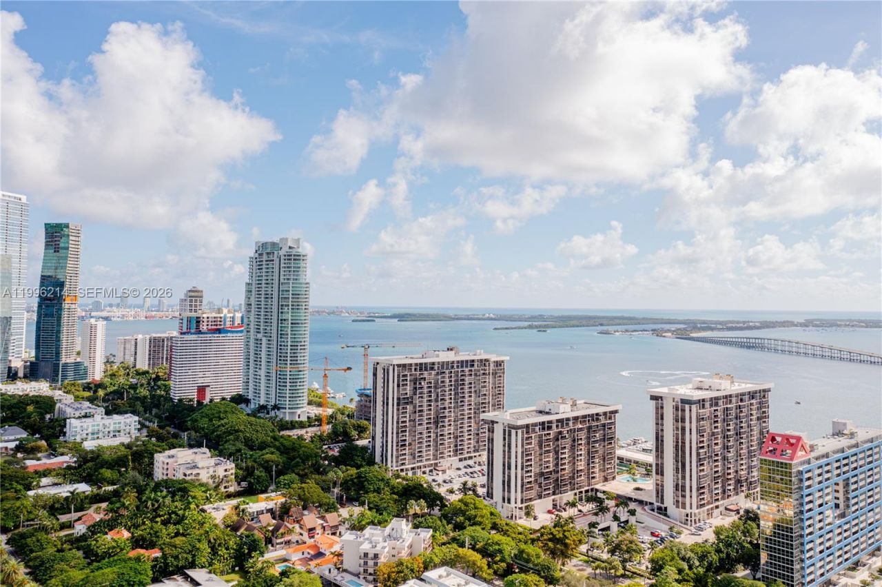 1925 Brickell Ave, Unit D2006, Miami, FL 33129 Photo