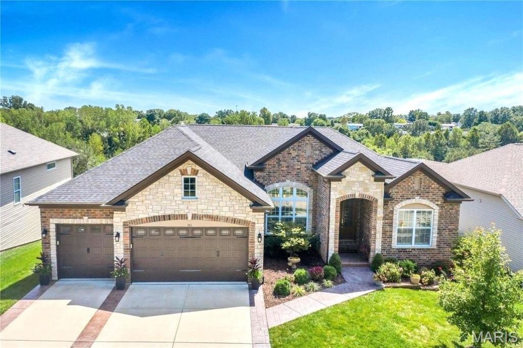 342 Harbor Bluff Drive , Unincorporated, MO 63026 Main Photo