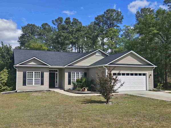 3995 Costie Allen Rd., Aynor, SC 29511