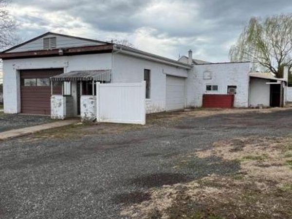 301 PENN STREET , PENNSBURG, PA 18073