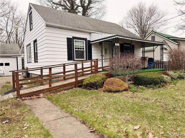 6584 Hamilton Drive , Derby, NY 14047