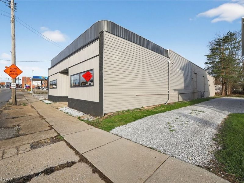 161 E Main Street, Geneva, OH 44041 Photo 17