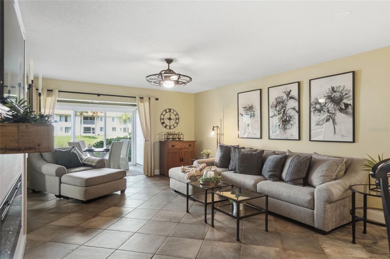 4242 Madeira Court, Unit 3315, Sarasota, FL 34233 Photo