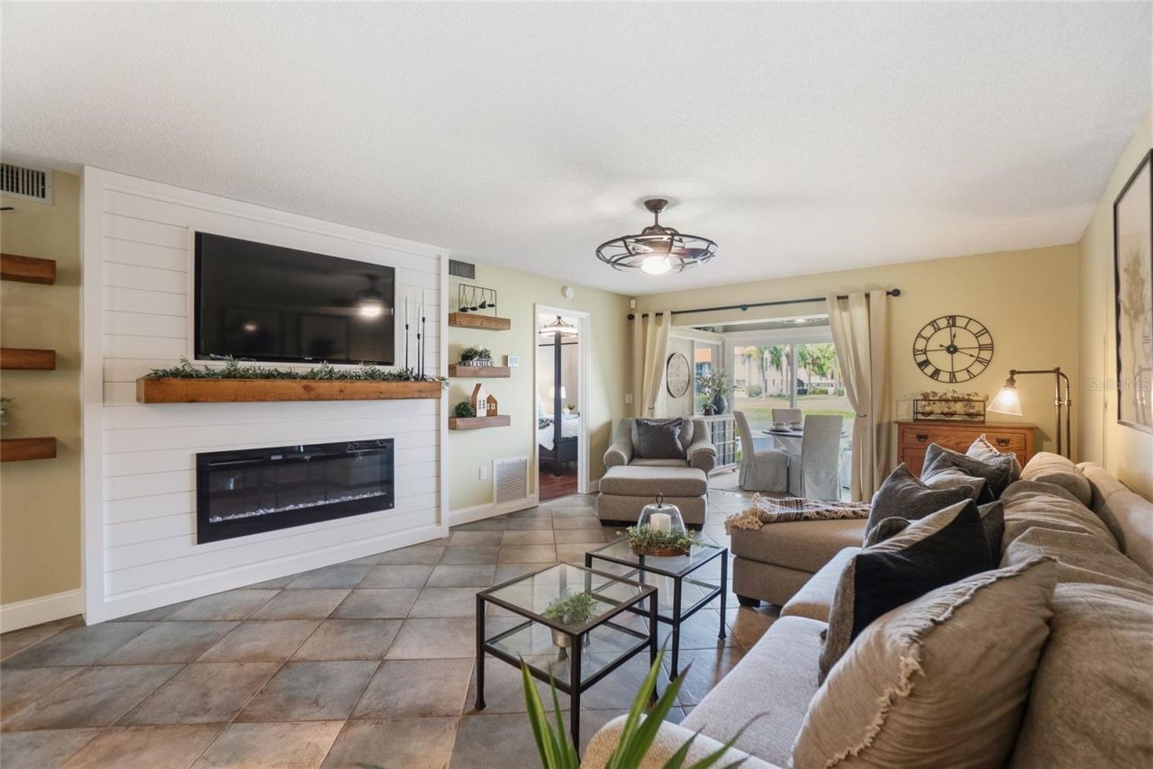 4242 Madeira Court, Unit 3315, Sarasota, FL 34233 Photo