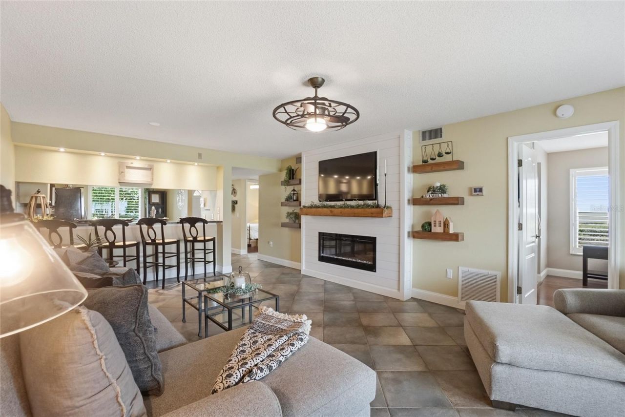 4242 Madeira Court, Unit 3315, Sarasota, FL 34233 Photo