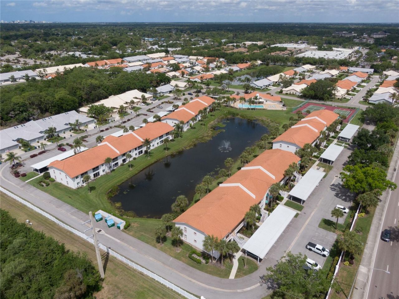 4242 Madeira Court, Unit 3315, Sarasota, FL 34233 Photo