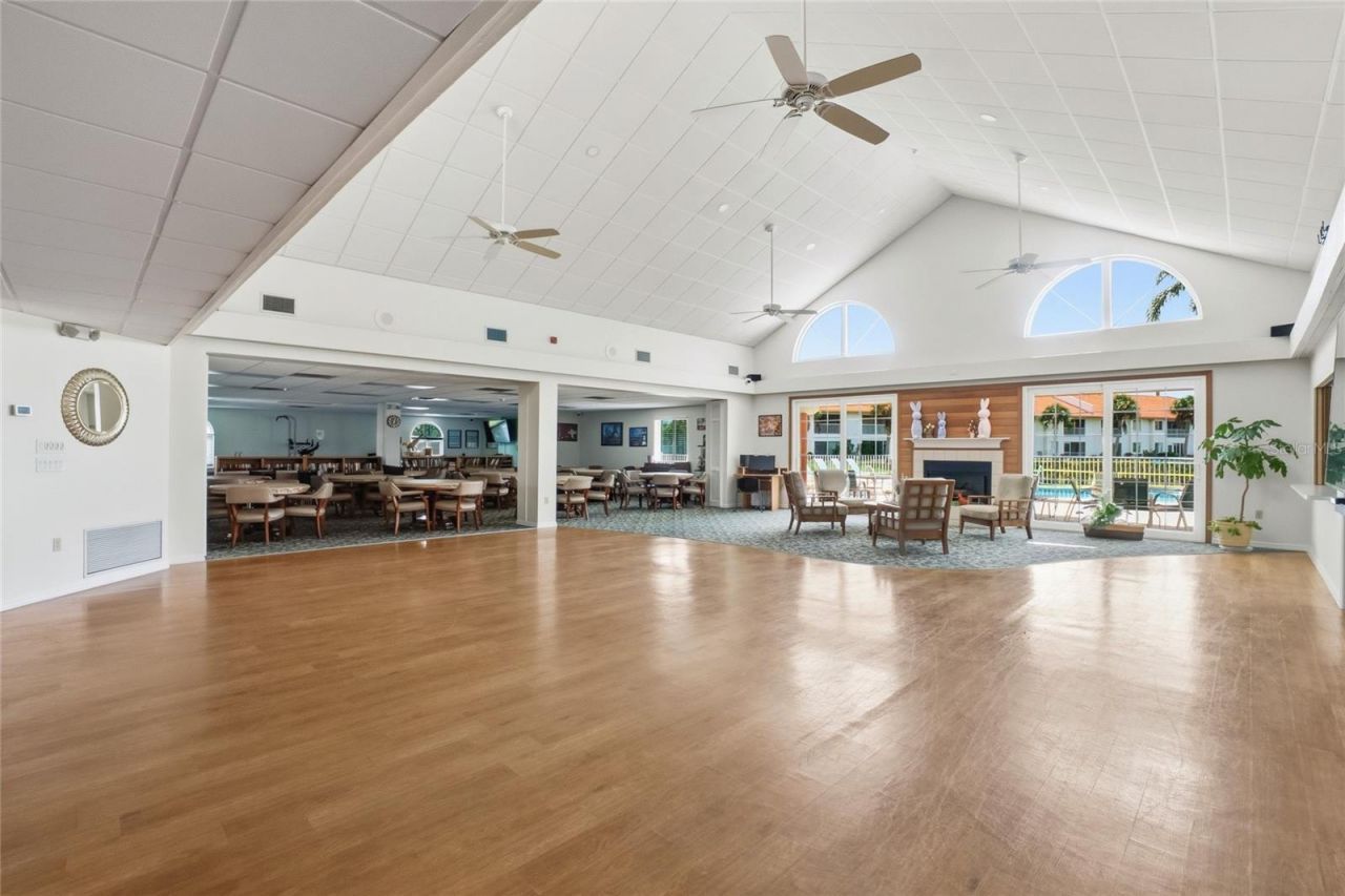4242 Madeira Court, Unit 3315, Sarasota, FL 34233 Photo