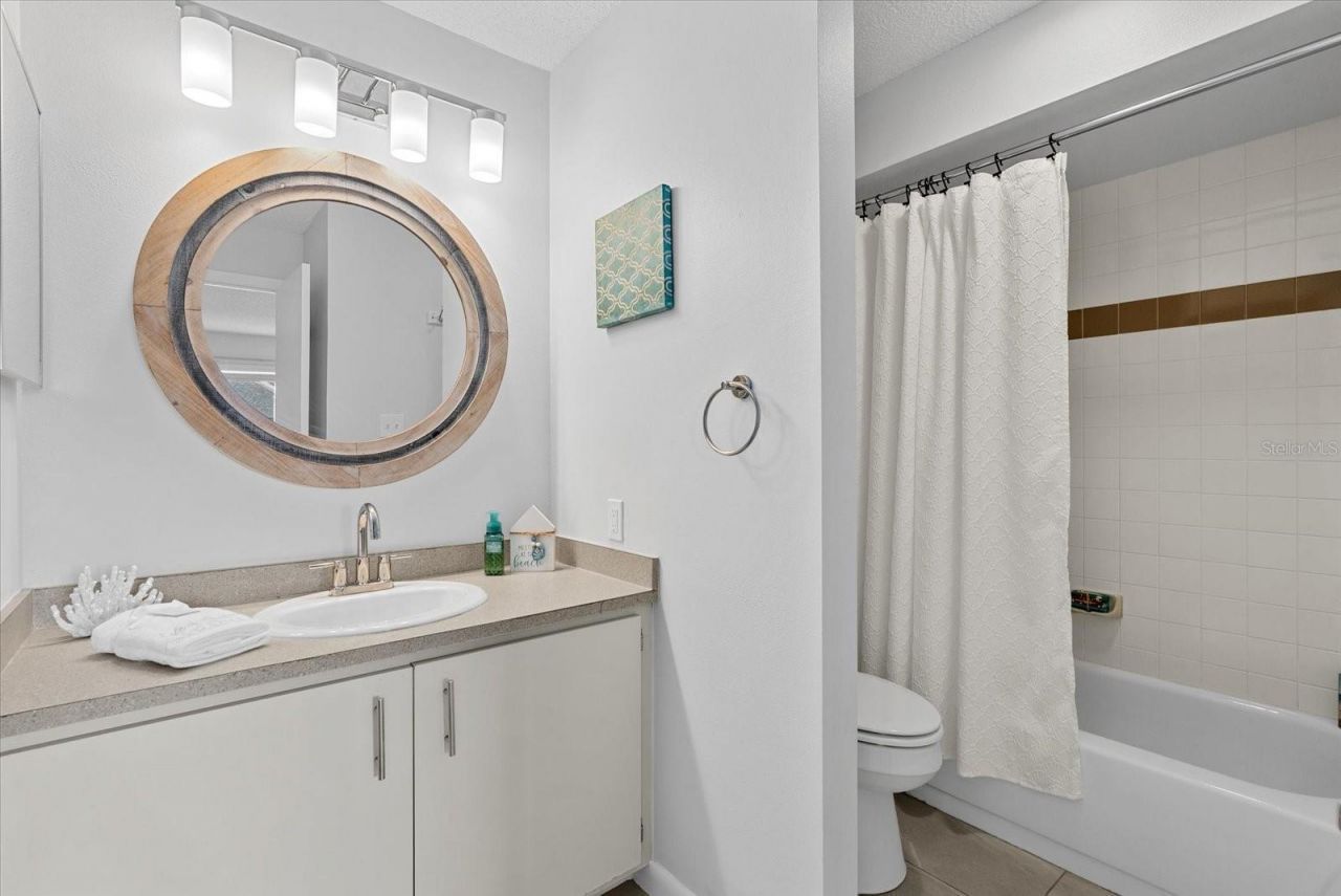 6033 34th Street W, Unit 28, Bradenton, FL 34210 Photo