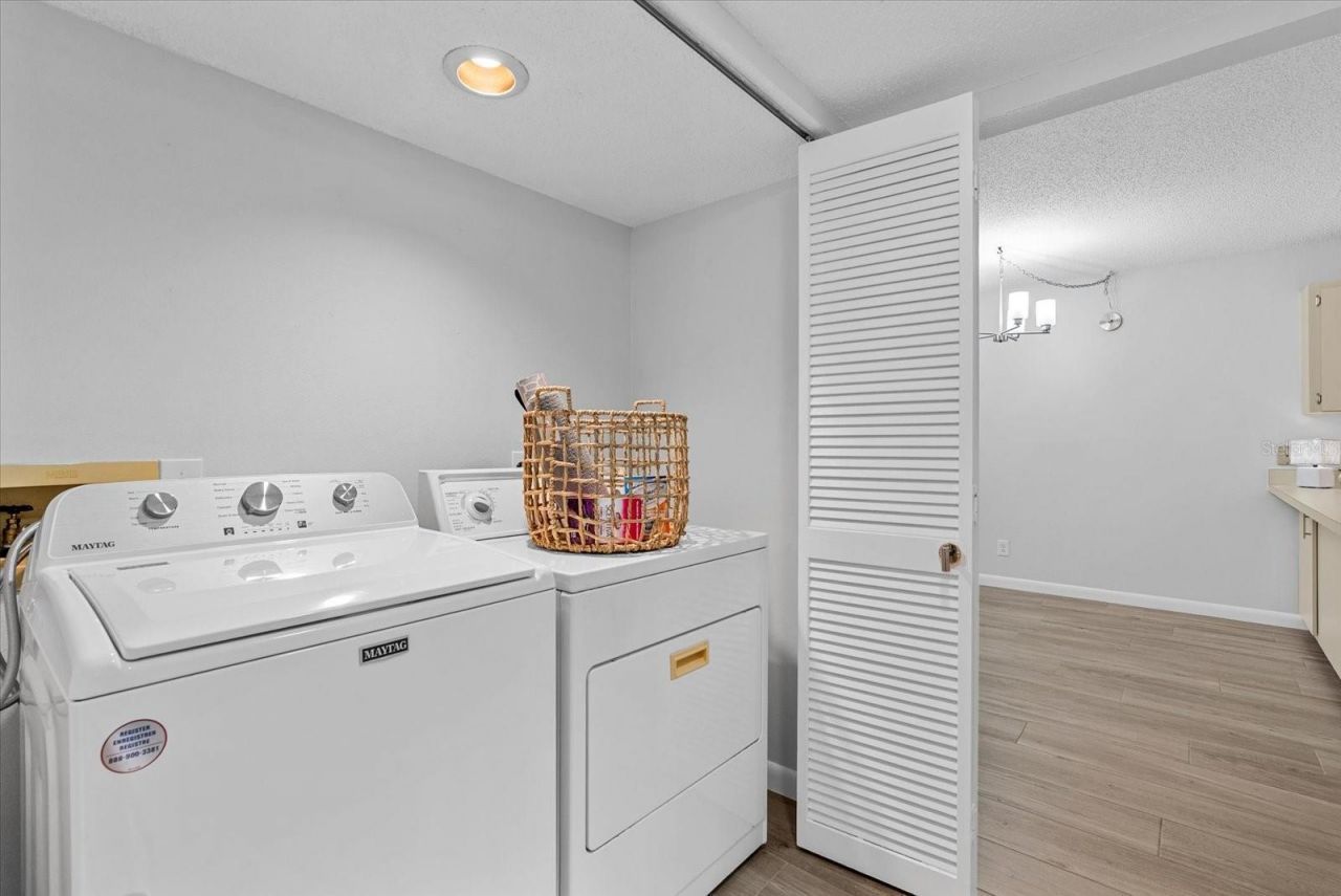 6033 34th Street W, Unit 28, Bradenton, FL 34210 Photo