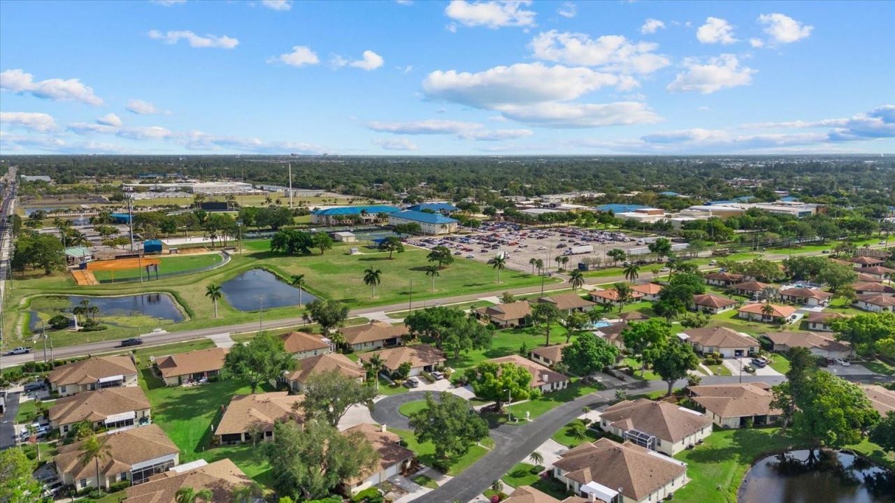 6033 34th Street W, Unit 28, Bradenton, FL 34210 Photo