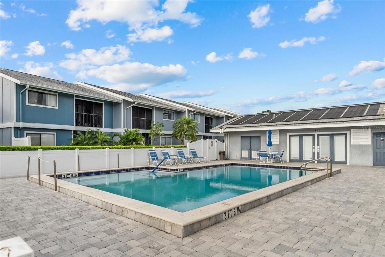 6033 34th Street W, Unit 28, Bradenton, FL 34210 Photo