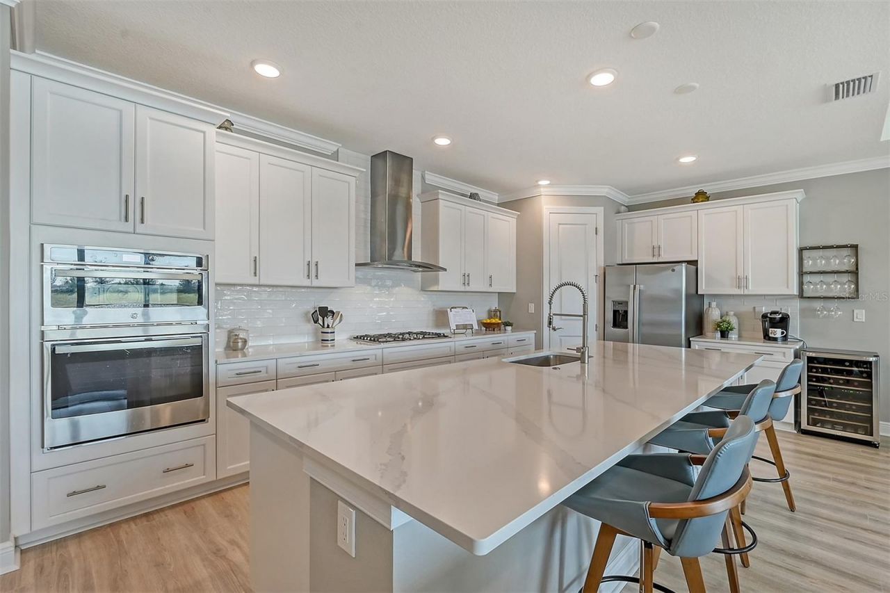 17022 Cresswind Terrace , Lakewood Ranch, FL 34211 Photo