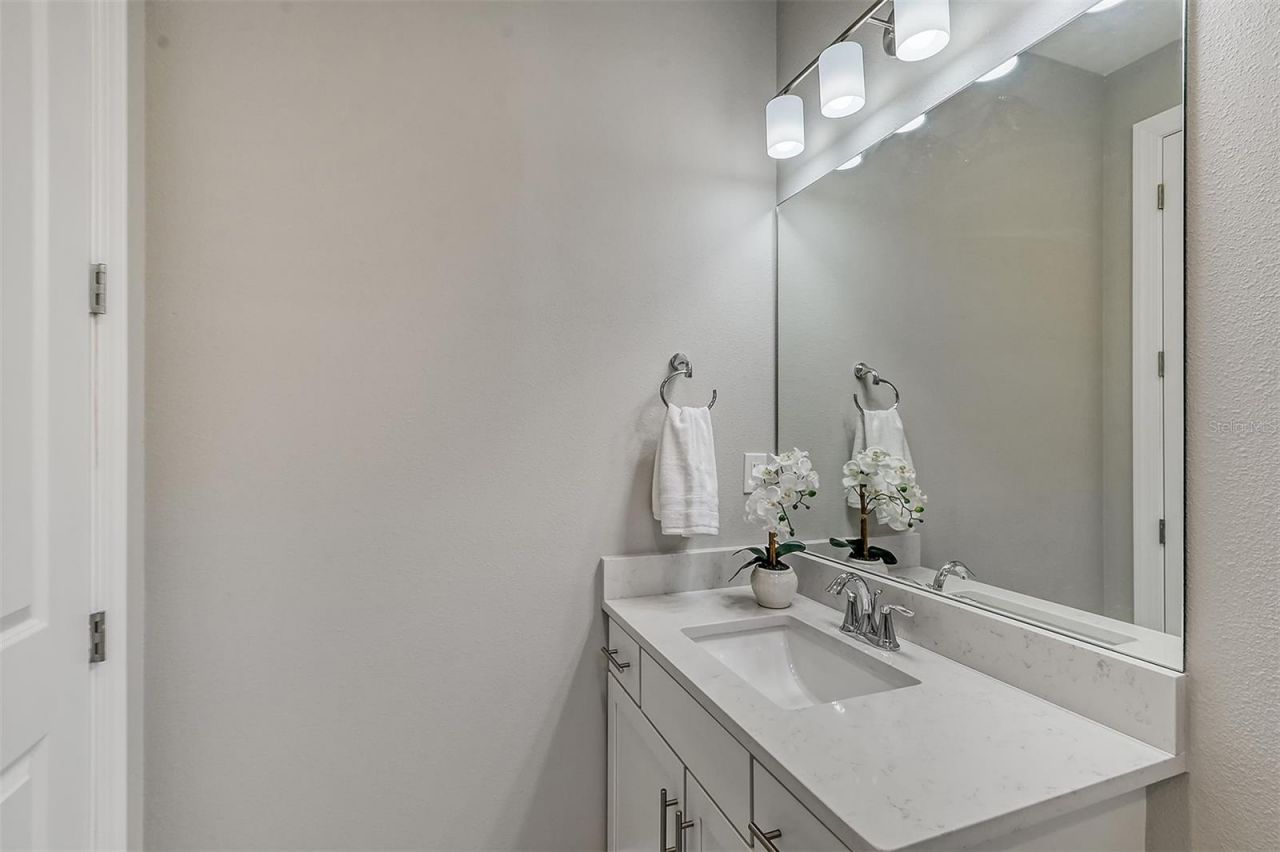 17022 Cresswind Terrace , Lakewood Ranch, FL 34211 Photo