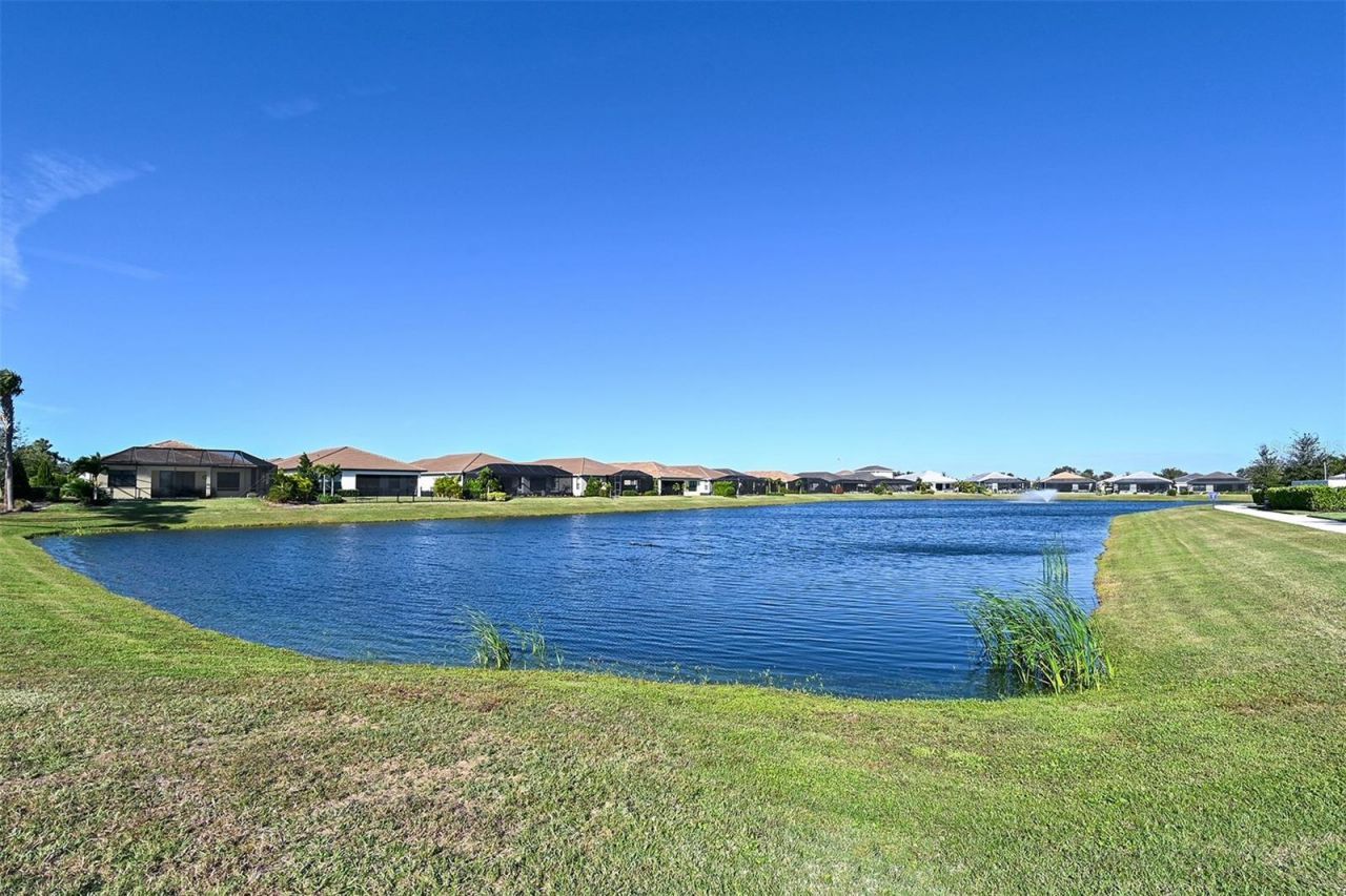 17022 Cresswind Terrace , Lakewood Ranch, FL 34211 Photo