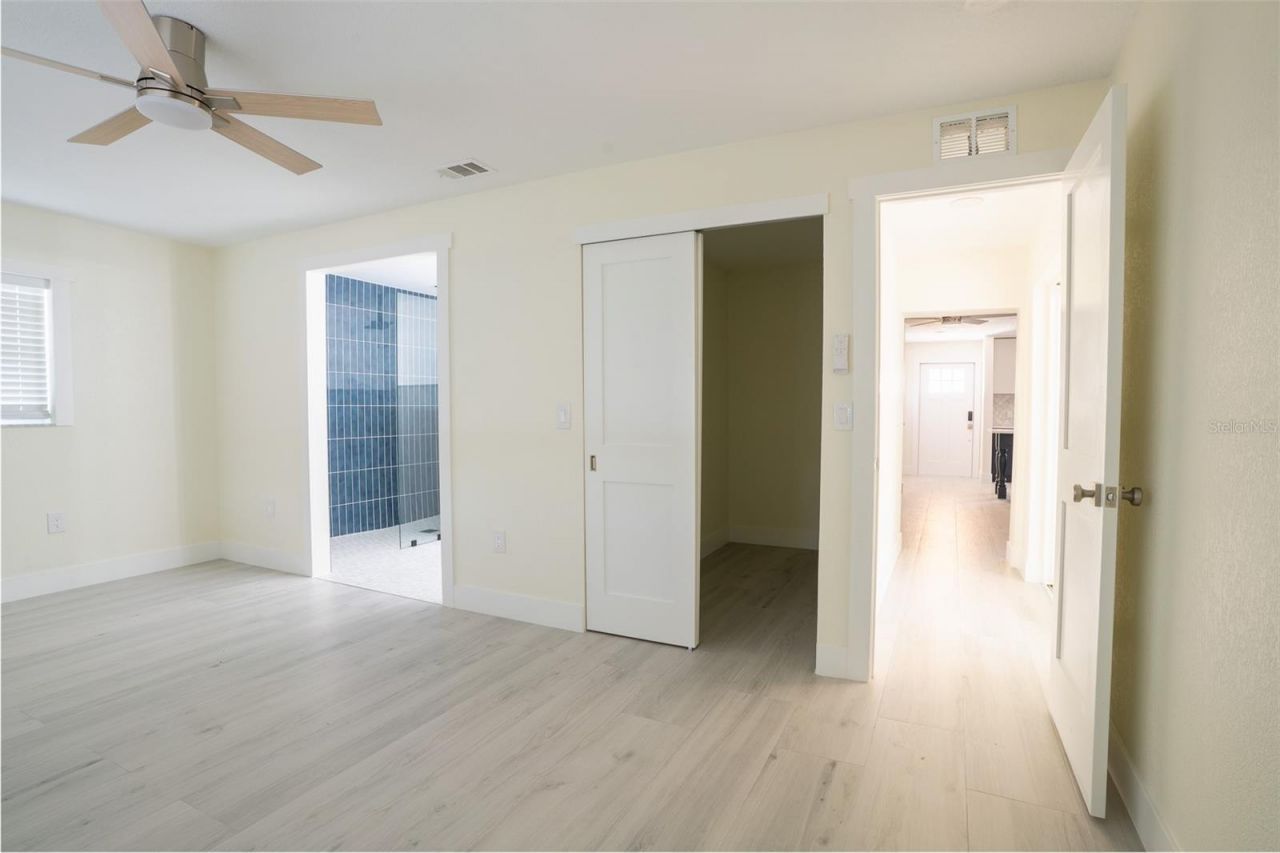 300 84th Avenue Ne, Saint Petersburg, FL 33702 Photo