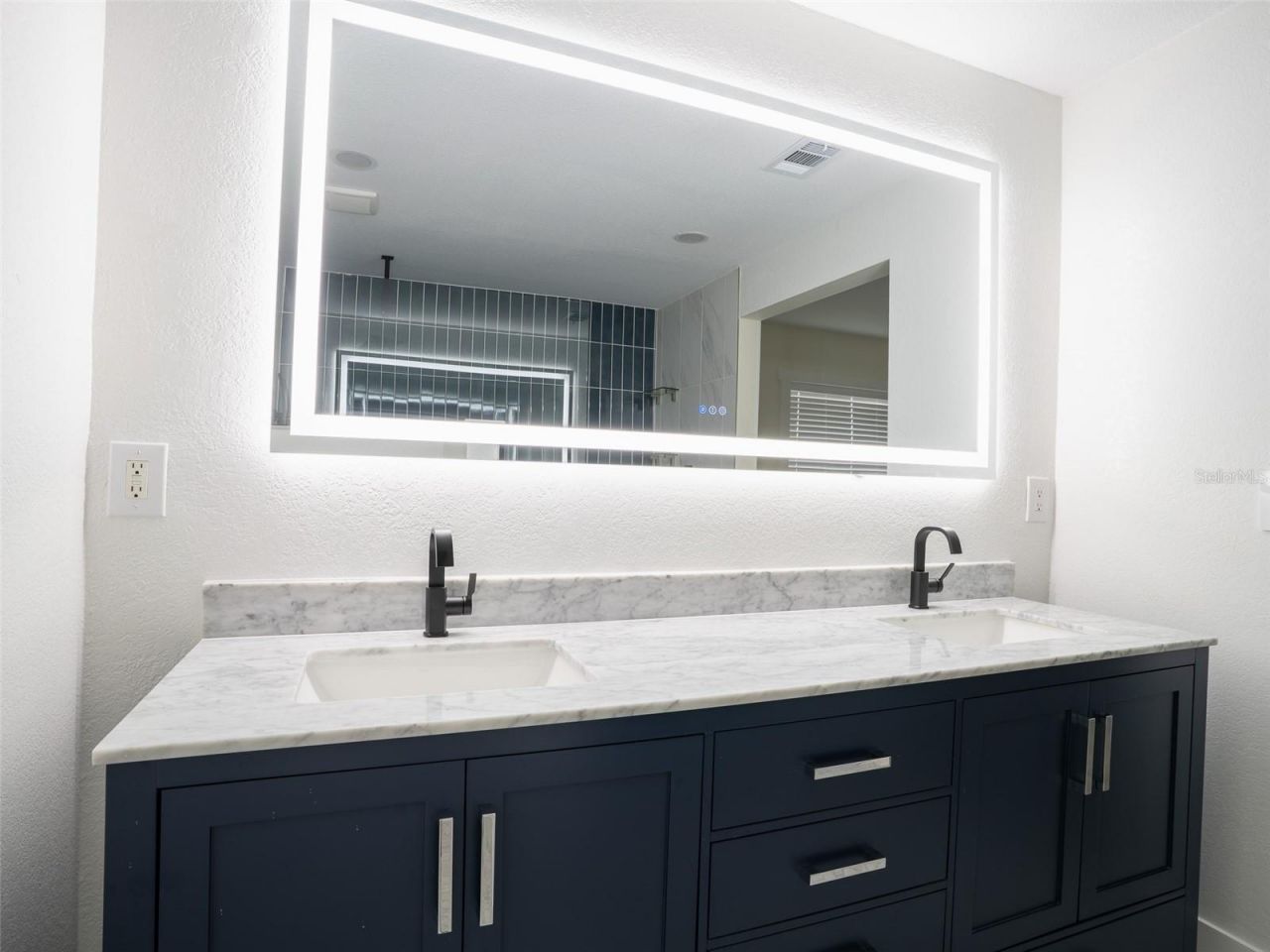 300 84th Avenue Ne, Saint Petersburg, FL 33702 Photo