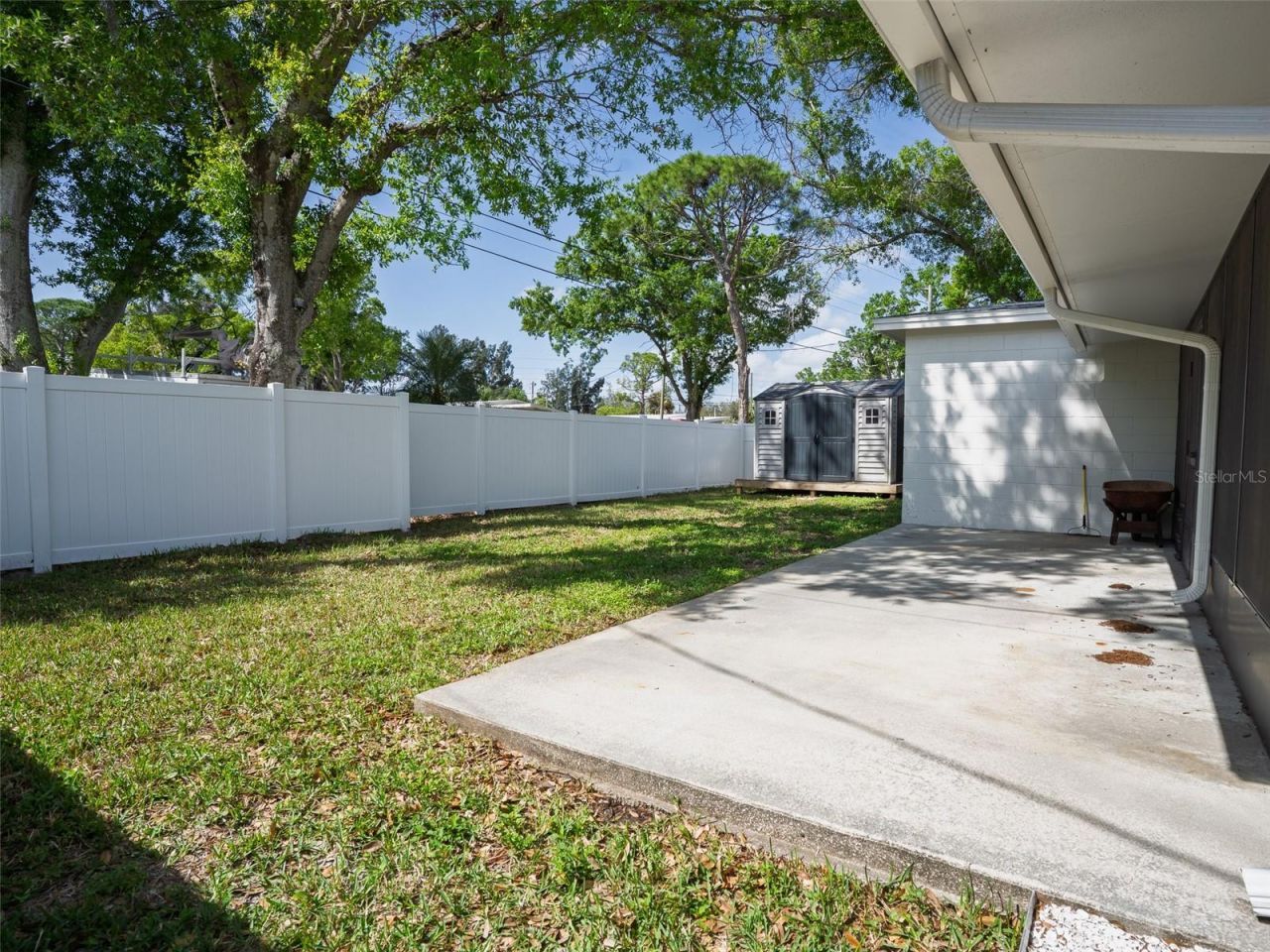 300 84th Avenue Ne, Saint Petersburg, FL 33702 Photo