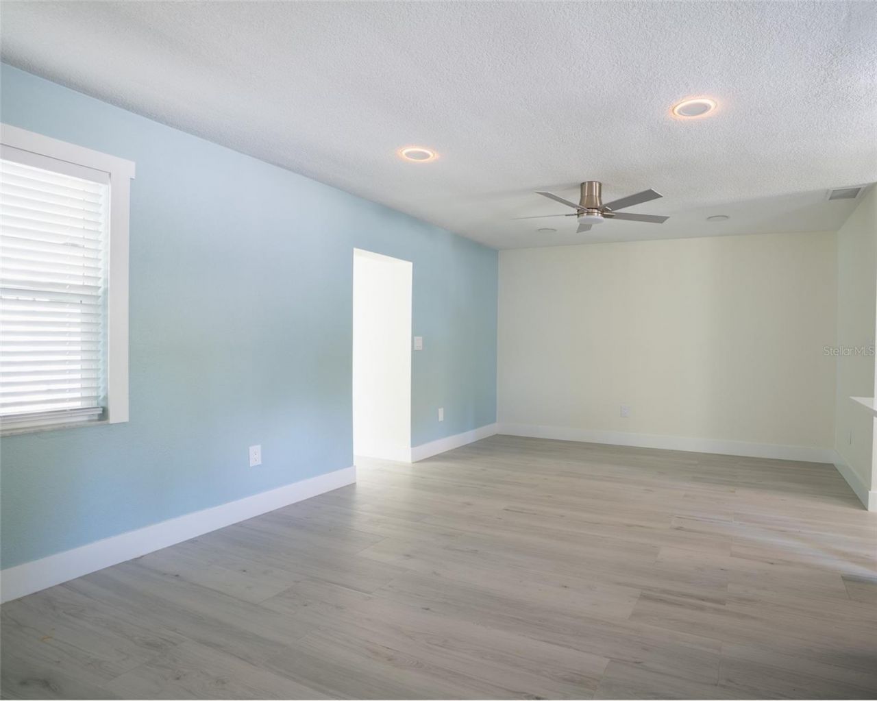 300 84th Avenue Ne, Saint Petersburg, FL 33702 Photo