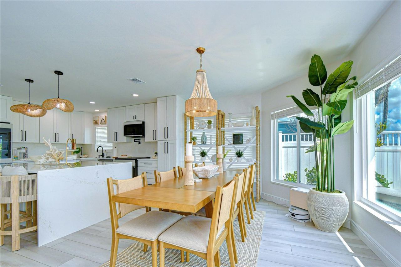 728 Pruitt Drive, Madeira Beach, FL 33708 Photo