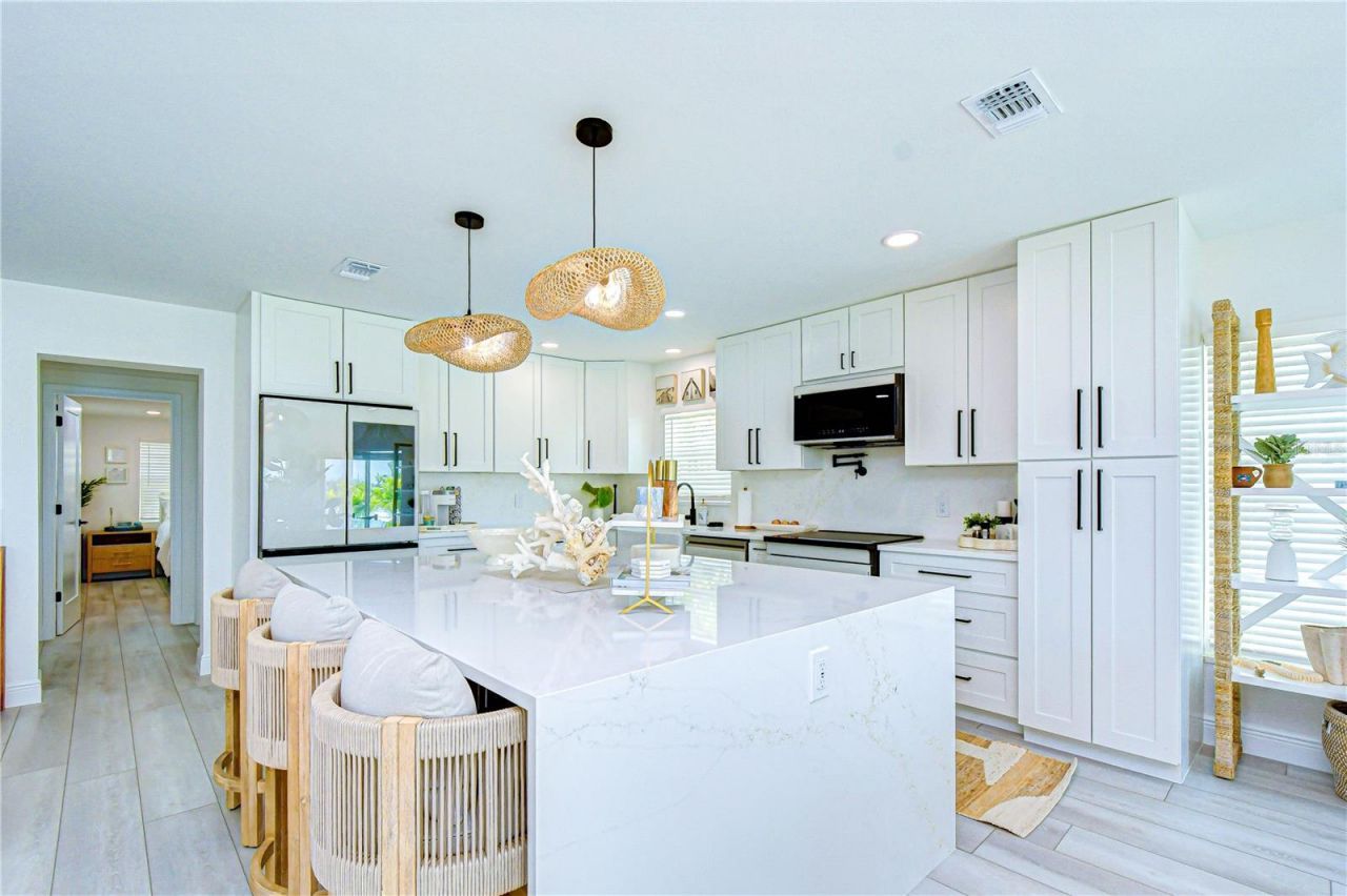 728 Pruitt Drive, Madeira Beach, FL 33708 Photo