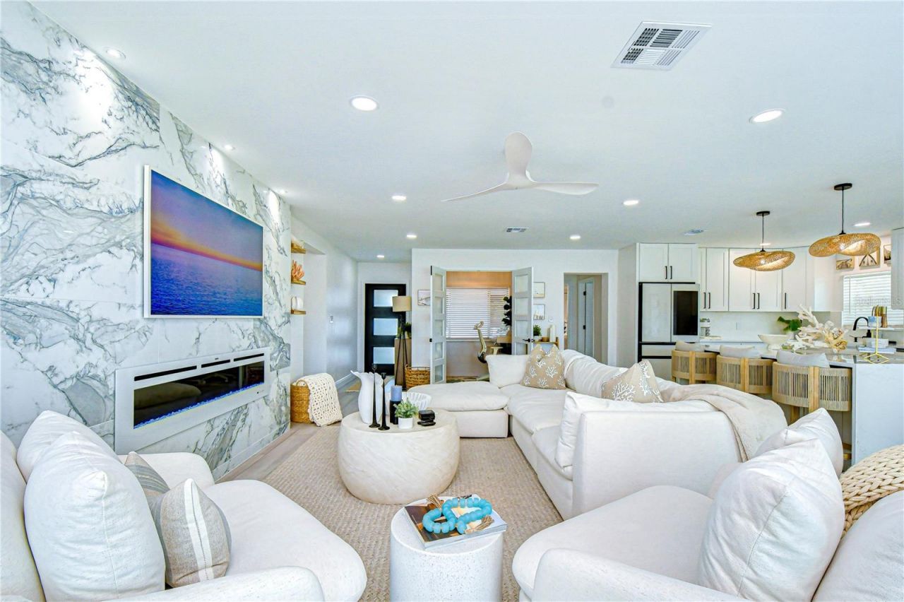 728 Pruitt Drive, Madeira Beach, FL 33708 Photo