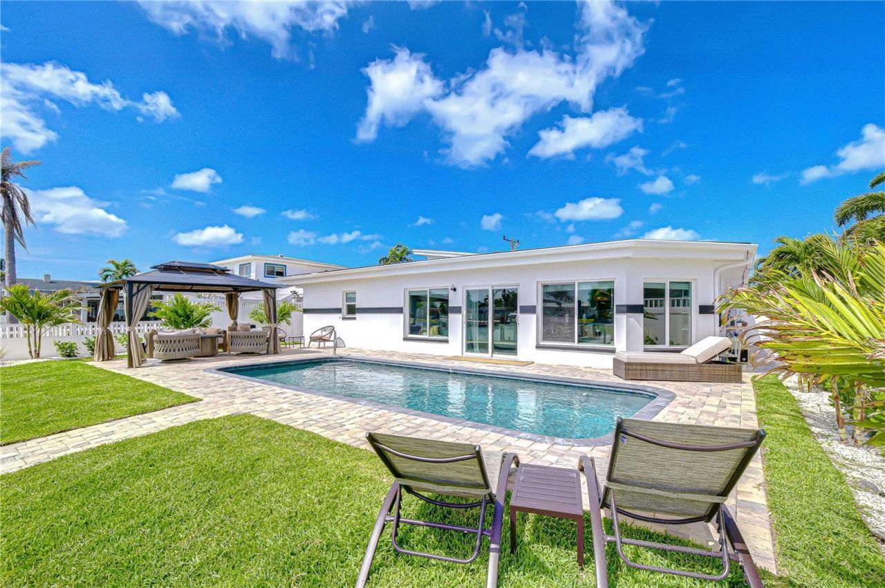 728 Pruitt Drive, Madeira Beach, FL 33708 Photo