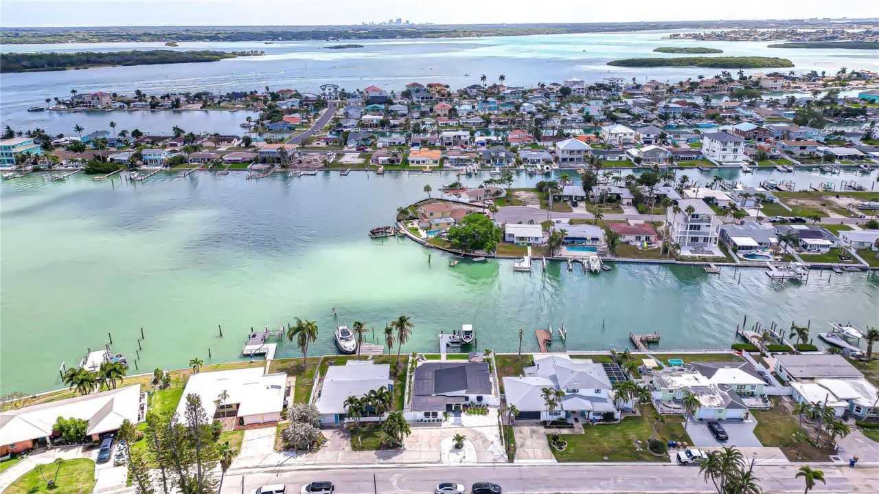 728 Pruitt Drive, Madeira Beach, FL 33708 Photo