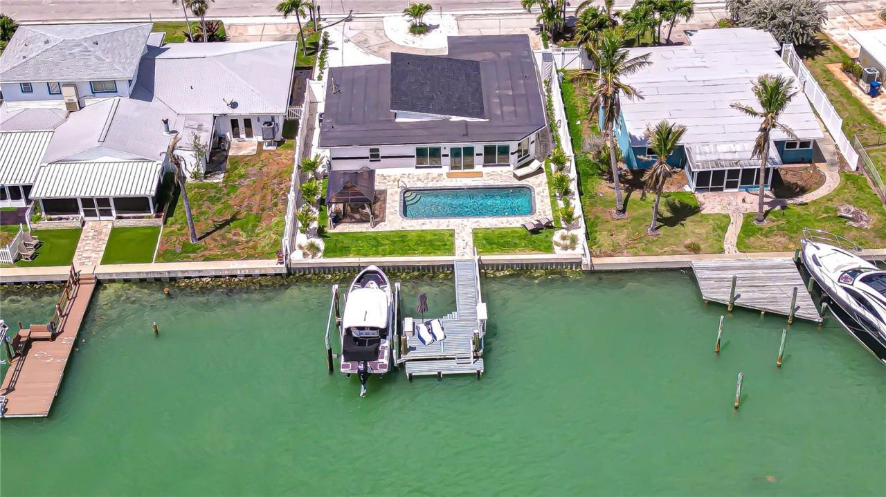 728 Pruitt Drive, Madeira Beach, FL 33708 Photo