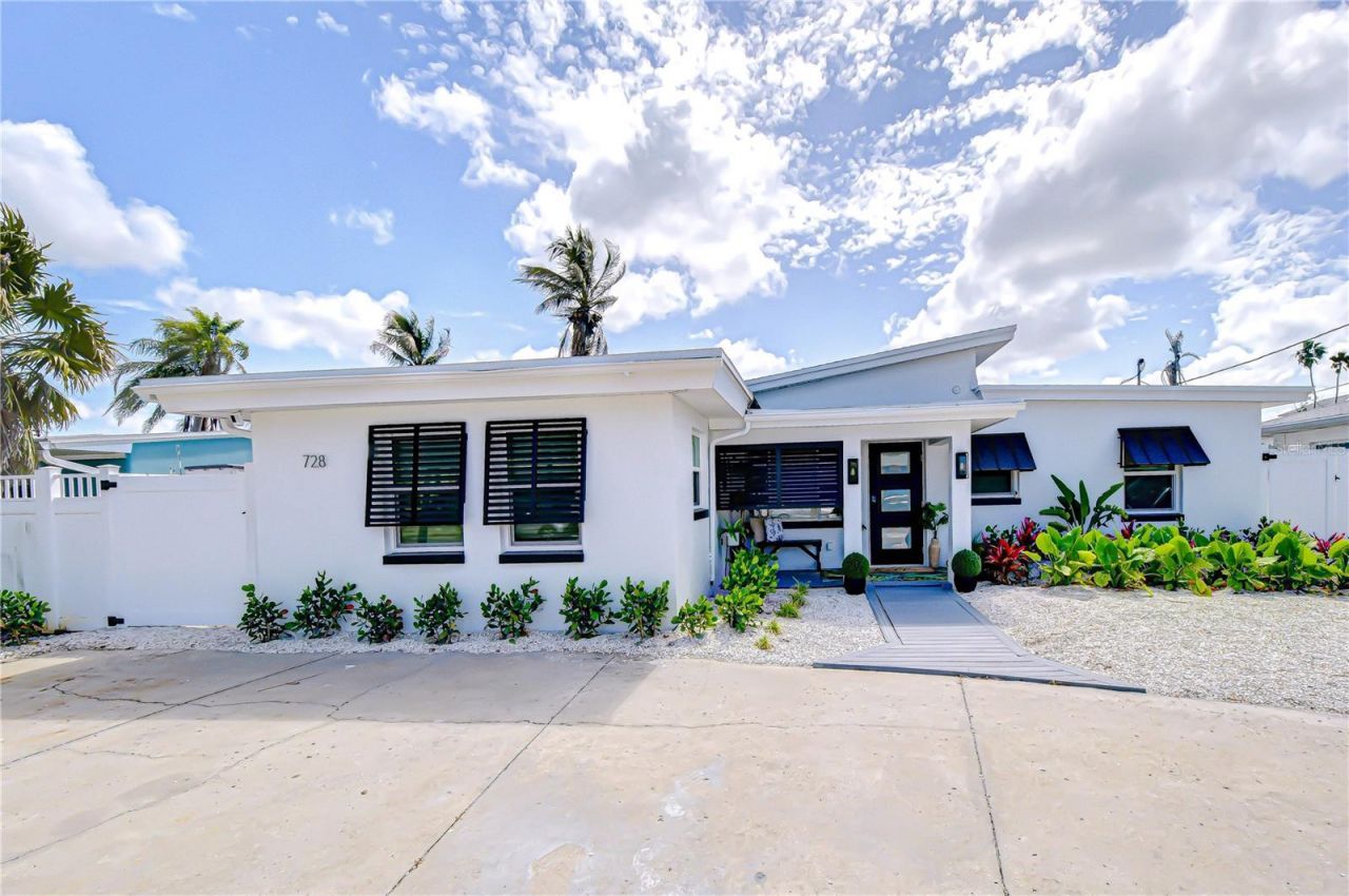 728 Pruitt Drive, Madeira Beach, FL 33708 Photo